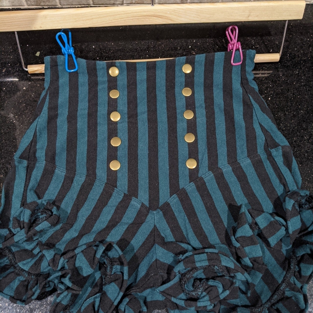 MahaDevi designs, xs, shorts